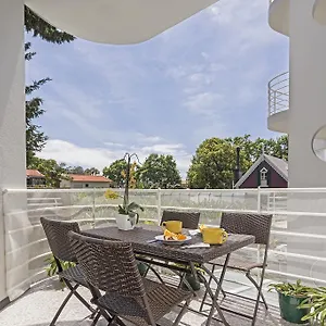 https://navio-azul-i-by-travel-to-madeira.madeira-islandshotels.com